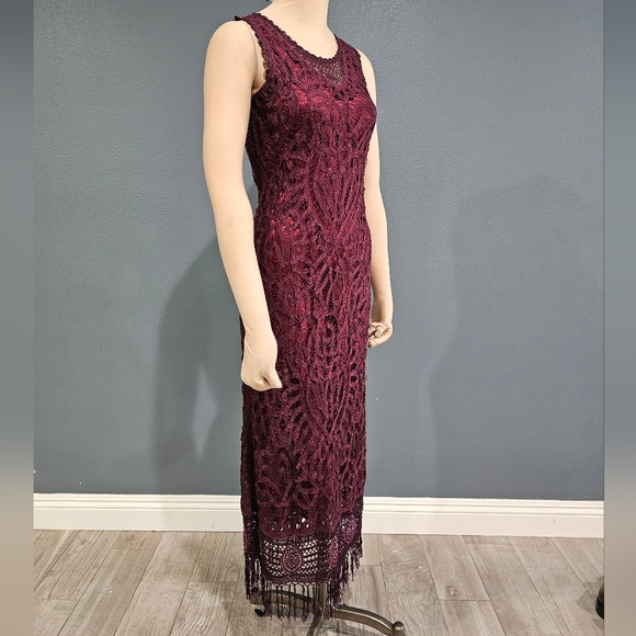 Vintage CAROLE LITTLE Petite Burgundy Crochet Knit Lace Maxi Dress 4P - Picture 5 of 8